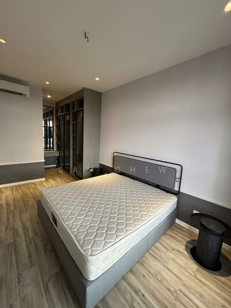 Servis Apartment untuk Dijual di Millerz Square Serviced Residence - Sam Chew - Bedroom - PropertyGuru.com.my