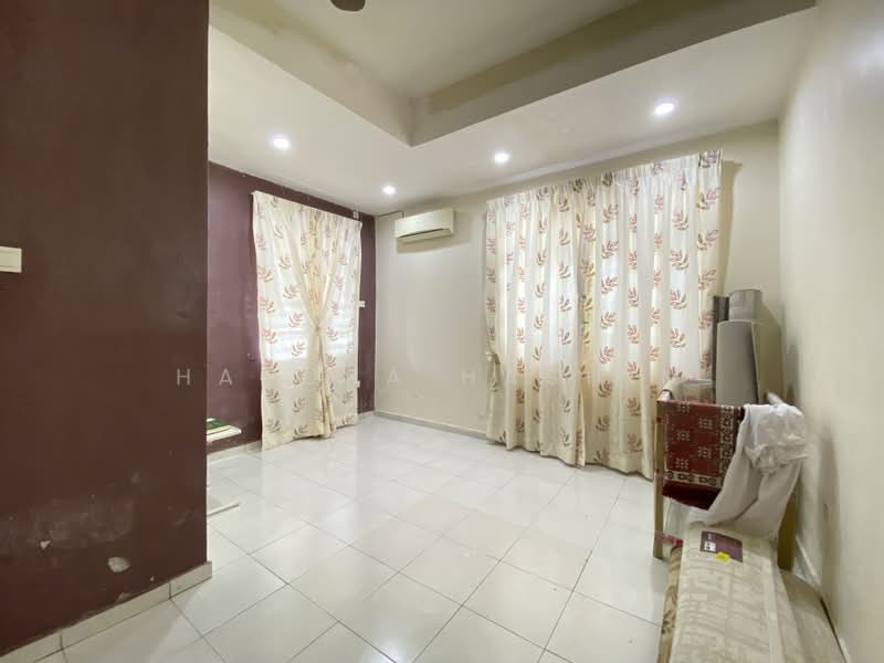 Rumah Berkembar untuk Dijual di Taman Yayasan (Kuala Selangor) - Hadura Hashim - PropertyGuru.com.my