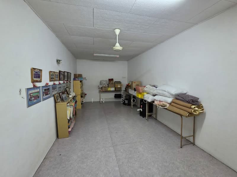 Rumah Teres 1.5 Tingkat untuk Dijual di Taman Kota Laksamana Seksyen 2 (Melaka City) - Robin Soong - PropertyGuru.com.my
