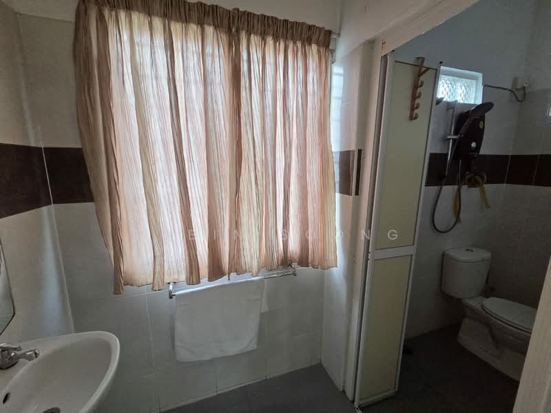 Rumah Teres 1.5 Tingkat untuk Dijual di Taman Kota Laksamana Seksyen 2 (Melaka City) - Robin Soong - PropertyGuru.com.my