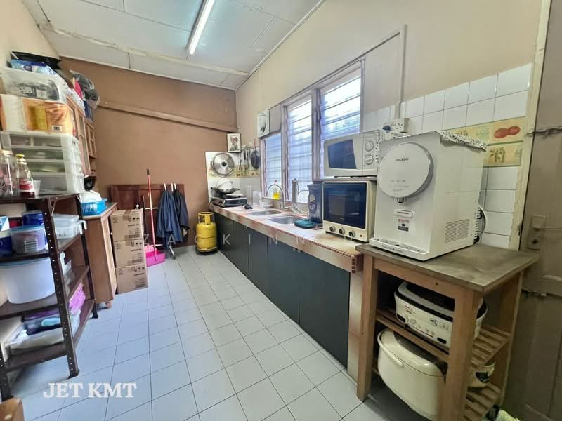 Rumah Teres 2 Tingkat untuk Dijual di Klang (Selangor) - Zackinn Hoi - Kitchen - PropertyGuru.com.my
