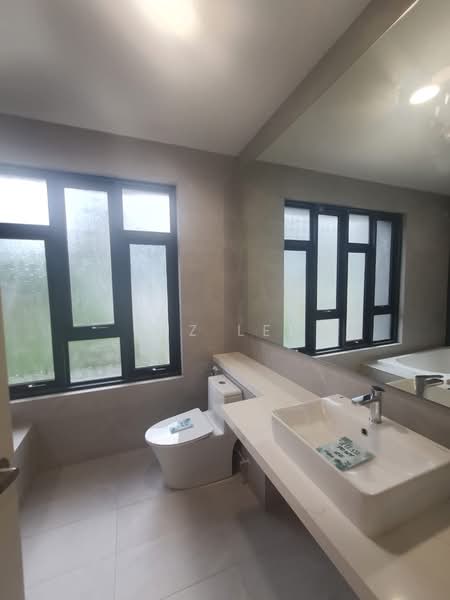 Rumah Berkembar untuk Dijual di Mutiara Bukit Jalil (Bukit Jalil) - Liz Lee - Bathroom - PropertyGuru.com.my