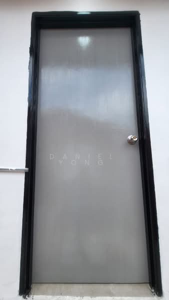 2-storey Terraced House for Sale in Bandar Seri Alam (Masai) - Daniel Yong - Entrance - PropertyGuru.com.my