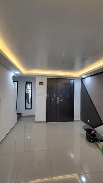 2-storey Terraced House for Sale in Bandar Seri Alam (Masai) - Daniel Yong - Entrance - PropertyGuru.com.my