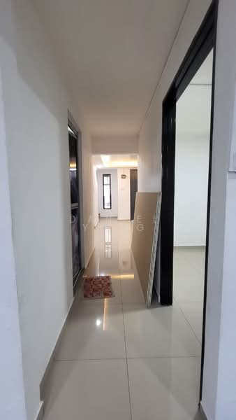2-storey Terraced House for Sale in Bandar Seri Alam (Masai) - Daniel Yong - Corridor - PropertyGuru.com.my