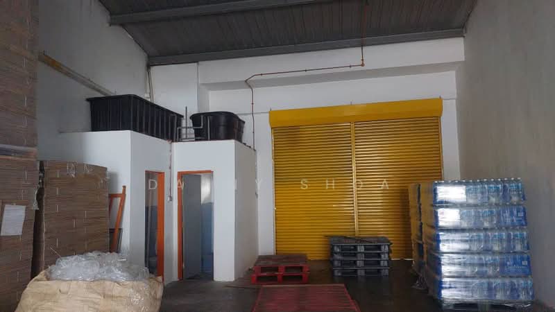 Factory for Sale in Taman Perniagaan Senawang (Senawang) - Danny Shoa - Interior - PropertyGuru.com.my