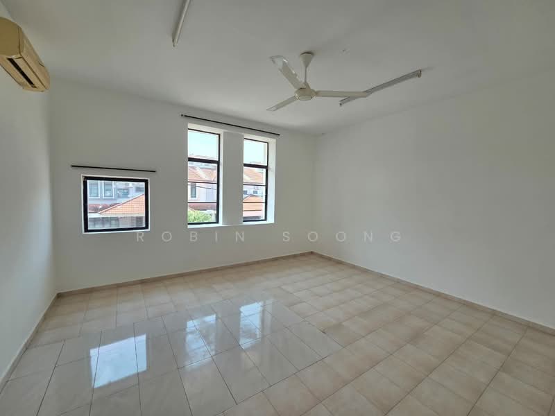 Rumah Teres 2 Tingkat untuk Dijual di Taman Pertam Jaya (Melaka City) - Robin Soong - PropertyGuru.com.my