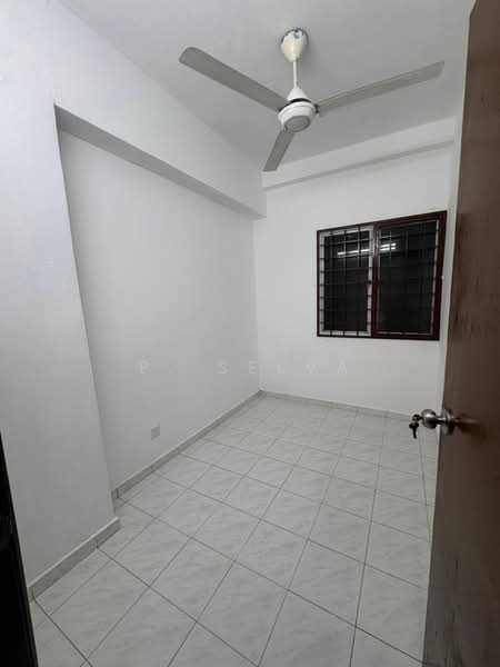 Pangsapuri untuk Disewa di Menara Puteri - P. Selva - Interior - PropertyGuru.com.my