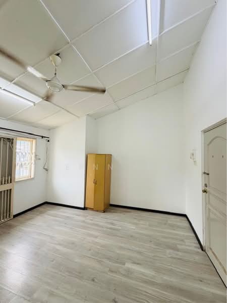 2-storey Terraced House for Sale in Taman Tun Dr Ismail (Kuala Lumpur) - Fernn Ang - Interior - PropertyGuru.com.my