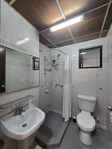 Condominium for Sale at Fraser Towers - Weng Loong Kok - Bathroom - PropertyGuru.com.my