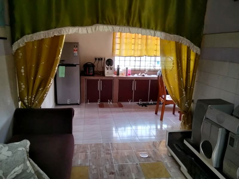 Rumah Teres 2 Tingkat untuk Dijual di Pasir Gudang (Johor) - Ellen Yeap - Kitchen - PropertyGuru.com.my