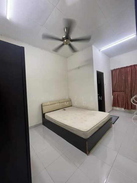 1-storey Terraced House for Sale in Bandar Putera 2 (Klang) - Wan Azlan Ahmad - PropertyGuru.com.my