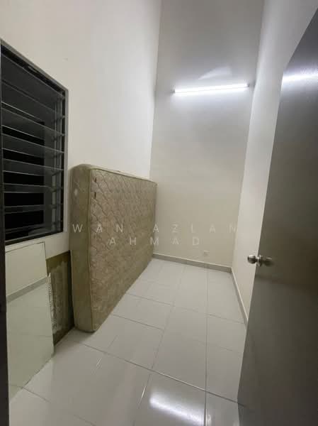 1-storey Terraced House for Sale in Bandar Putera 2 (Klang) - Wan Azlan Ahmad - PropertyGuru.com.my