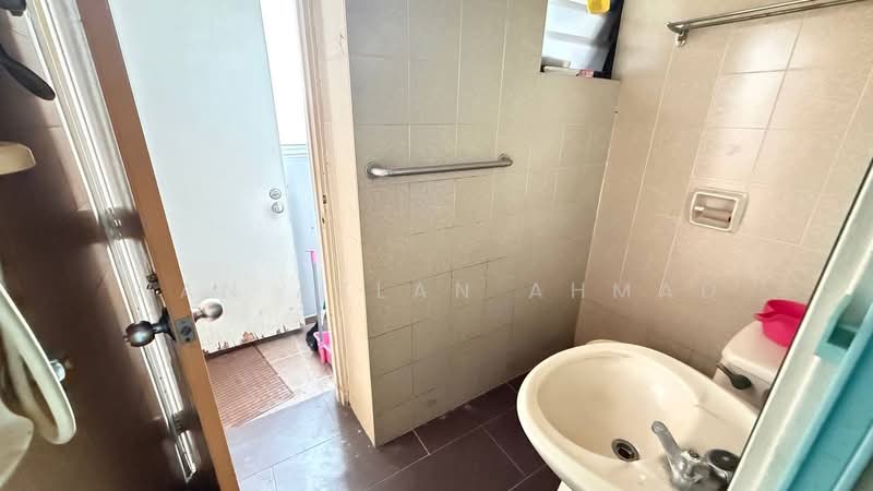 Condominium for Sale at Villa Putra - Wan Azlan Ahmad - PropertyGuru.com.my