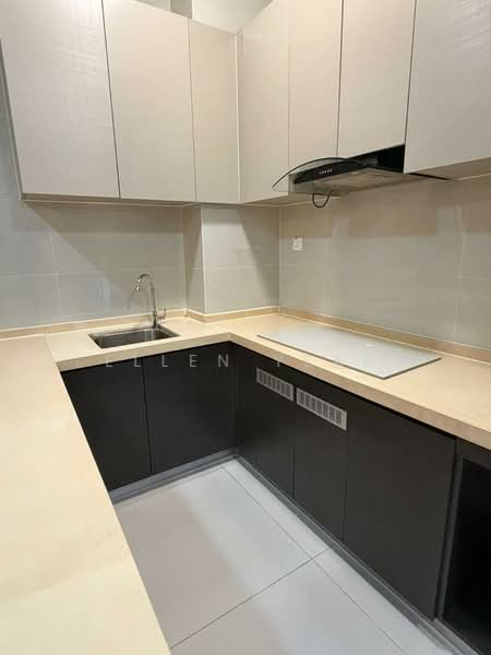 Condominium for Rent at Amberside @ Country Garden Danga Bay - Ellen Yeap - Kitchen - PropertyGuru.com.my