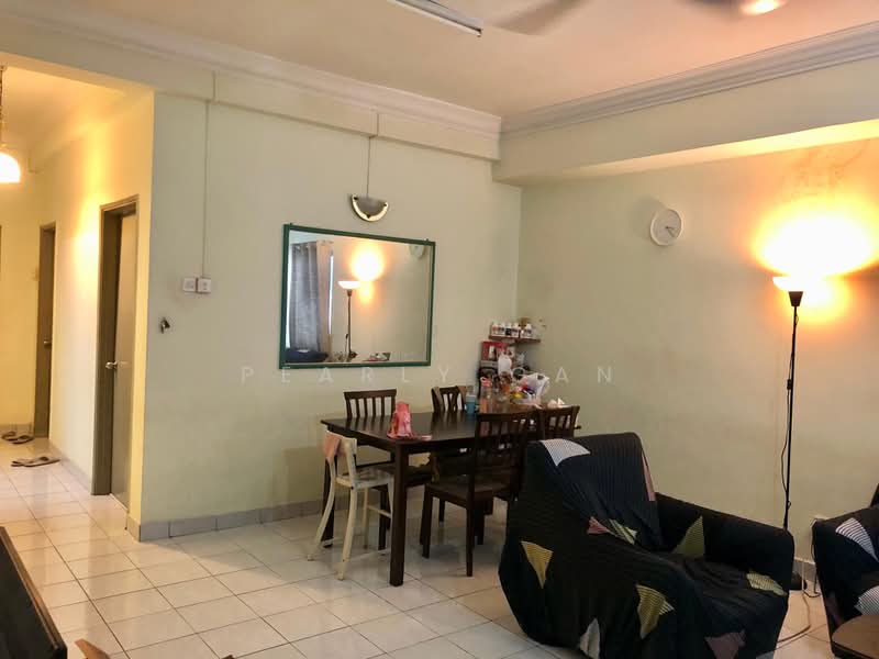 Condominium for Rent at Ridzuan Condominium - Pearly Gan - Living Room - PropertyGuru.com.my