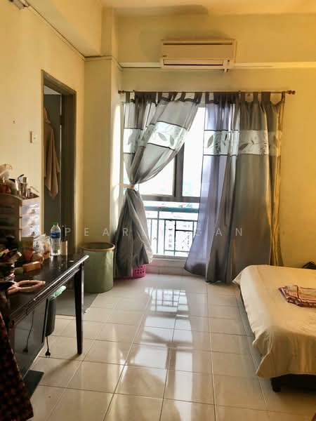 Condominium for Rent at Ridzuan Condominium - Pearly Gan - Bedroom - PropertyGuru.com.my