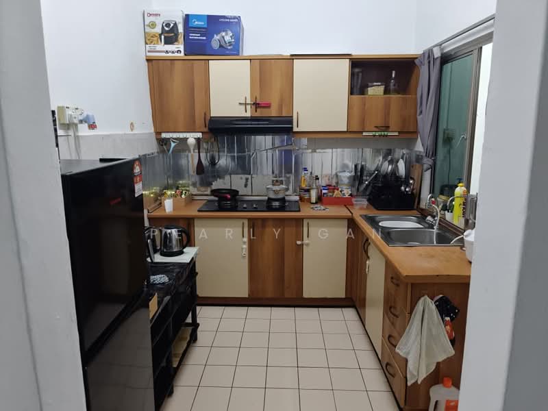 Condominium for Rent at Ridzuan Condominium - Pearly Gan - Kitchen - PropertyGuru.com.my