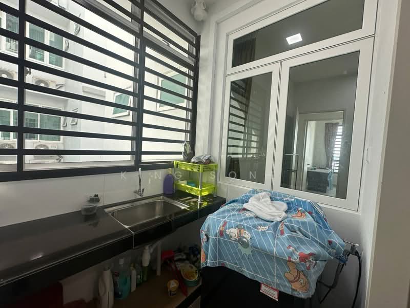 Servis Apartment untuk Dijual di Parkland Residence - King Song - PropertyGuru.com.my