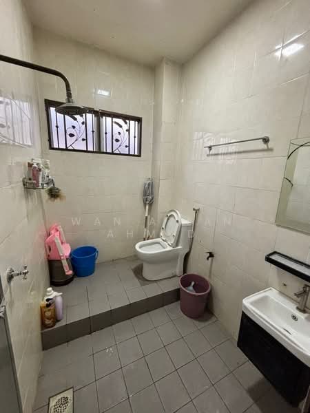 Semi-Detached House for Sale in Taman Meru Harapan (Kapar) - Wan Azlan Ahmad - PropertyGuru.com.my