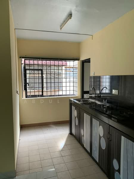 Flat for Sale at Lestari Apartment - Mohd Fikry Abdul Karim - PropertyGuru.com.my