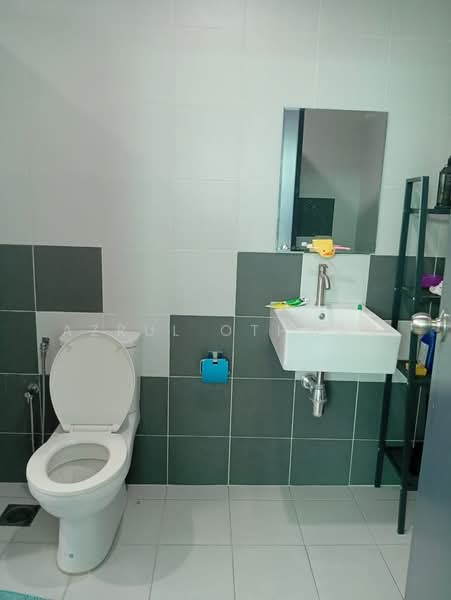 Rumah Teres 2.5 Tingkat untuk Dijual di Rasah (Negeri Sembilan) - Azrul Othman - Bathroom - PropertyGuru.com.my