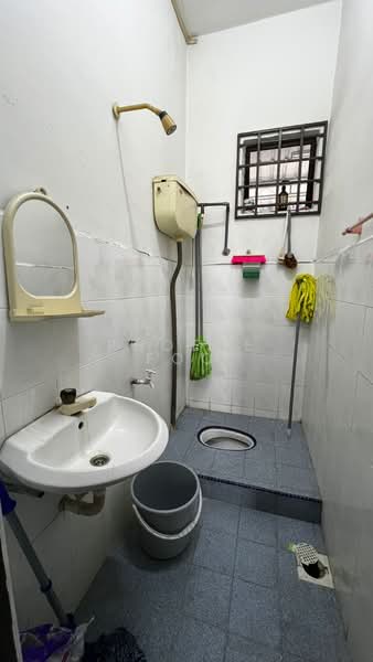 2-storey Terraced House for Sale in Kulai (Johor) - Phoebe Foo - Bathroom - PropertyGuru.com.my