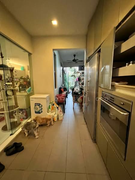 Bungalow for Sale in Kota Kemuning (Shah Alam) - YU FONG LOO - Kitchen - PropertyGuru.com.my