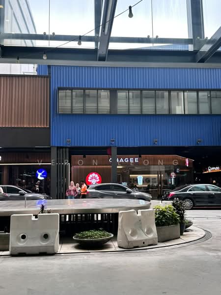 Shop / Office for Rent in Petaling Jaya (Selangor) - Veron Leong - Exterior - PropertyGuru.com.my