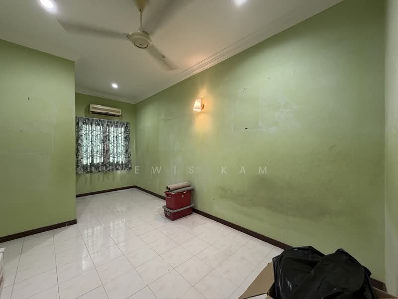 2-storey Terraced House for Sale in Tanjung Bungah (Penang) - Lewis Kam - Interior - PropertyGuru.com.my