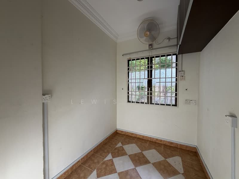 2-storey Terraced House for Sale in Tanjung Bungah (Penang) - Lewis Kam - Interior - PropertyGuru.com.my