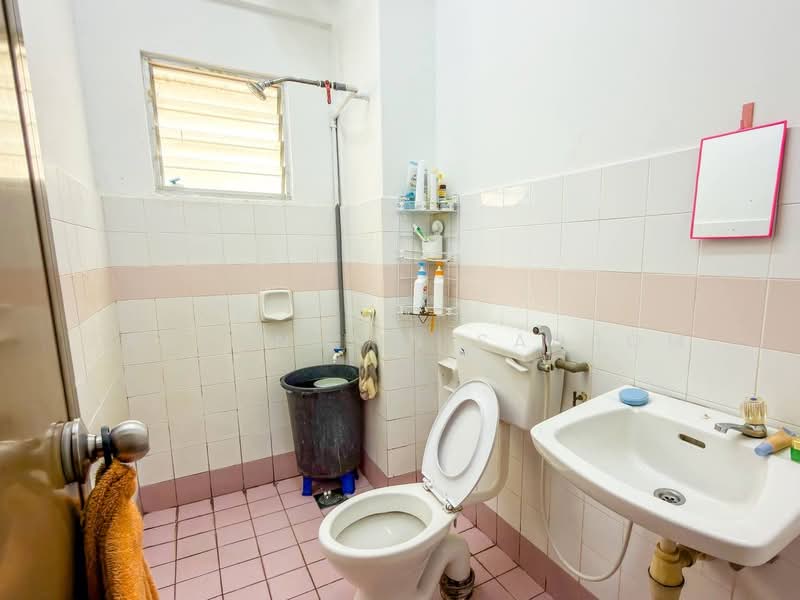 Pangsapuri untuk Dijual di Vista Seri Putra - Fauzan bin Sahrom - PropertyGuru.com.my