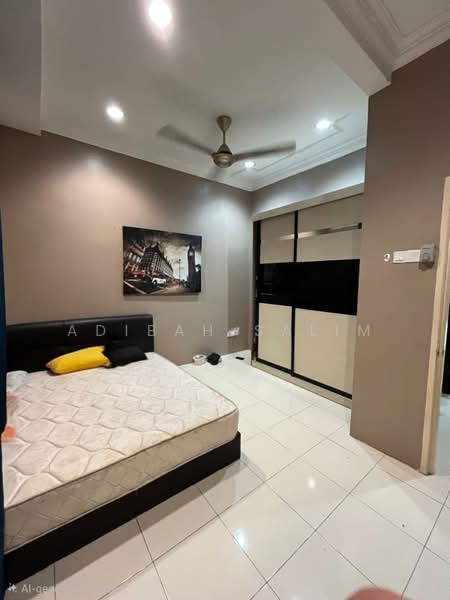 Semi-Detached House for Sale in Bandar Saujana Putra (Tanjong Duabelas) - Adibah Salim - Bedroom - PropertyGuru.com.my