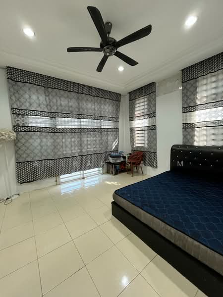 Semi-Detached House for Sale in Bandar Saujana Putra (Tanjong Duabelas) - Adibah Salim - Bedroom - PropertyGuru.com.my