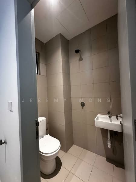 Kondominium untuk Dijual di Damansara Seresta - Jeremy Wong - Bathroom - PropertyGuru.com.my