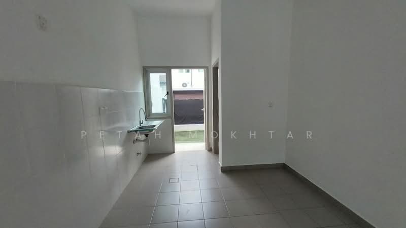 Rumah Teres 2 Tingkat untuk Disewa di Dengkil (Selangor) - PETAH MOKHTAR - Kitchen - PropertyGuru.com.my