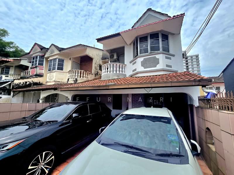 Rumah Teres untuk Dijual di Taman Sri Aman (Cheras) - Zaffur Nazri - PropertyGuru.com.my