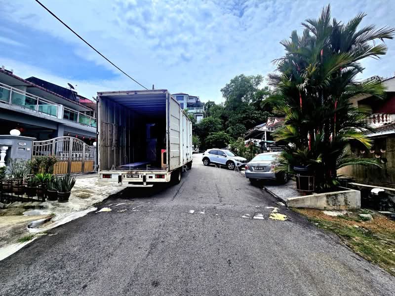 Rumah Teres untuk Dijual di Taman Sri Aman (Cheras) - Zaffur Nazri - PropertyGuru.com.my