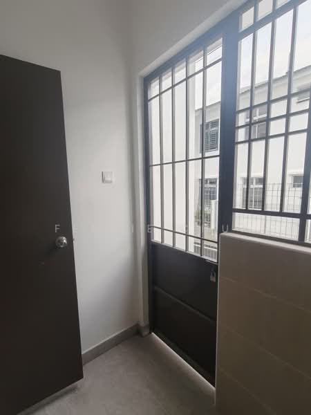 Rumah Teres 2 Tingkat untuk Dijual di Johor Bahru (Johor) - Fennie Chua - Entrance - PropertyGuru.com.my