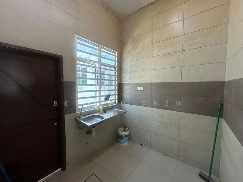 2-storey Terraced House for Sale in Batu Maung (Penang) - Bernard Chew - Kitchen - PropertyGuru.com.my