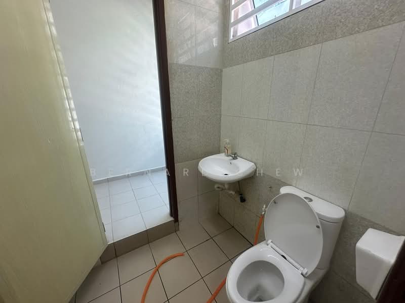 2-storey Terraced House for Sale in Batu Maung (Penang) - Bernard Chew - Bathroom - PropertyGuru.com.my