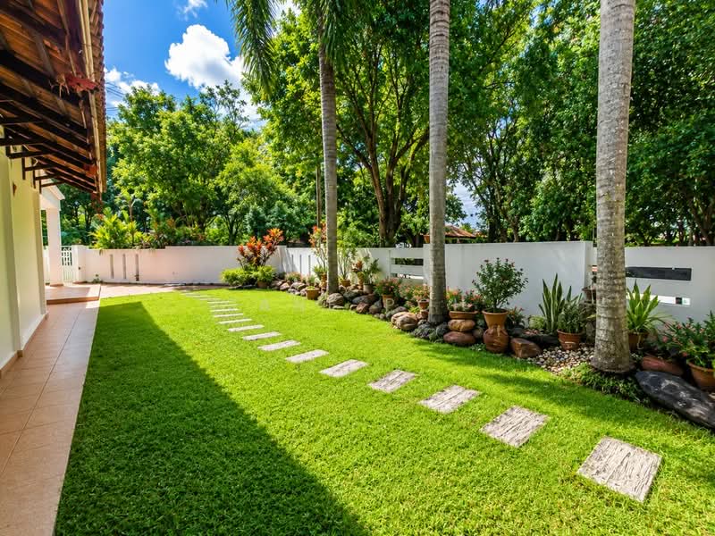 Rumah Teres 2 Tingkat untuk Dijual di Desa Ria (Sungai Ara) - Jane Poh - Garden - PropertyGuru.com.my