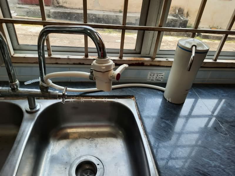 2-storey Terraced House for Rent in Kota Perdana (Seri Kembangan) - Marcus Keoh - Kitchen - PropertyGuru.com.my