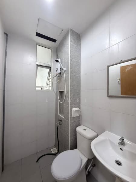 Service Residence for Rent at SuriaMas Suites - Li Wei - Bathroom - PropertyGuru.com.my