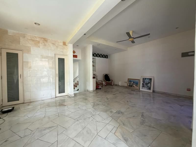 Rumah Teres 2 Tingkat untuk Dijual di Gelugor (Penang) - Boon Siew - Living Room - PropertyGuru.com.my