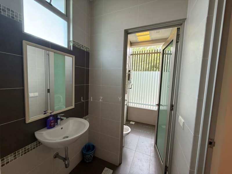Semi-Detached House for Sale in Taman Sutera Utama (Skudai) - Liz Yap - PropertyGuru.com.my