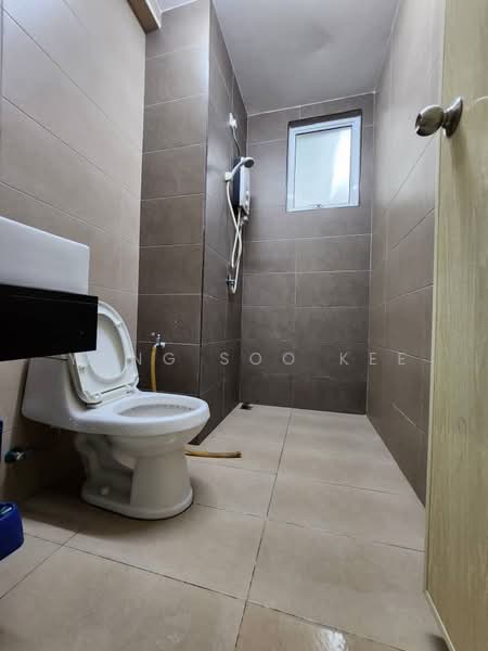 Kondominium untuk Disewa di Orange 3 (Oren 3) - Yong Soo Kee - Bathroom - PropertyGuru.com.my