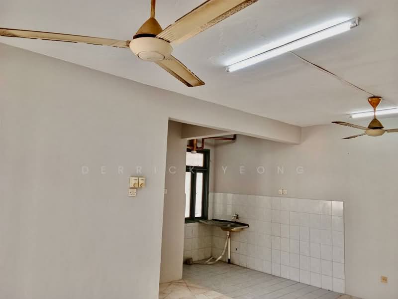 Apartment for Rent at Kiambang Apartment - Derrick Yeong - Interior - PropertyGuru.com.my