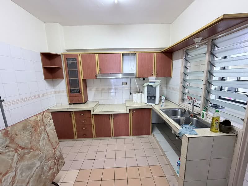 Condominium for Rent at Kemuncak Shah Alam - Amsyar Jamil - PropertyGuru.com.my