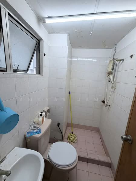 Condominium for Rent at Kemuncak Shah Alam - Amsyar Jamil - PropertyGuru.com.my